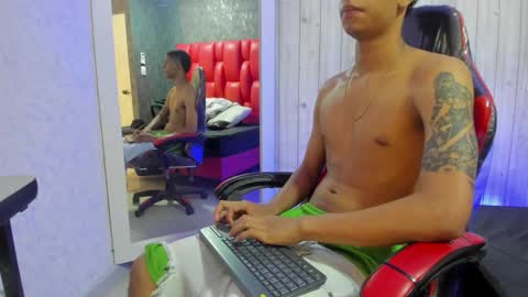 Snapshot of _erick_j chatting on March 17, 2026, 8:23 pm _erick_j online show from March 17, 2026, 8:23 pm