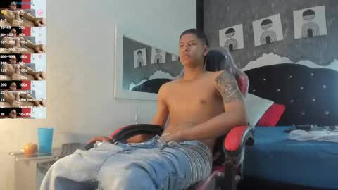 _erick_j online show from May 9, 2026, 8:25 pm