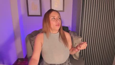 bigboobs evelyn online show from January 14, 2025, 3:53 am