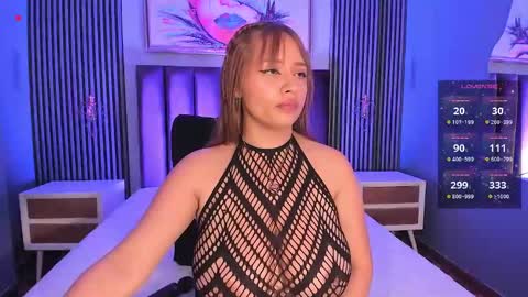 bigboobs evelyn online show from March 6, 2025, 3:46 am