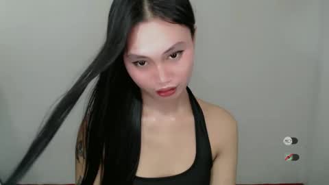 STEFFANNY WELL. online show from December 22, 2024, 3:33 pm