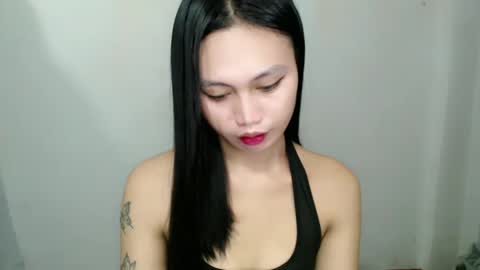STEFFANNY WELL. online show from February 23, 2025, 9:37 pm
