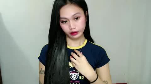 STEFFANNY WELL. online show from March 8, 2025, 11:49 pm