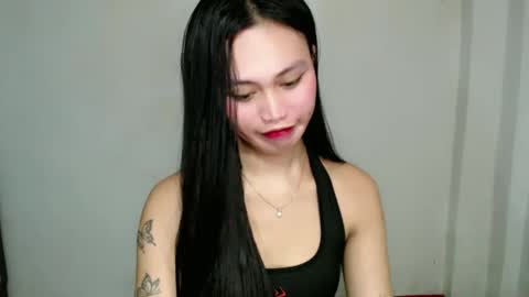 STEFFANNY WELL. online show from March 12, 2025, 3:02 am