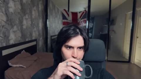 Snapshot of _fatrabbit chatting on October 17, 2025, 2:08 pm Keanu online show from October 17, 2025, 2:08 pm