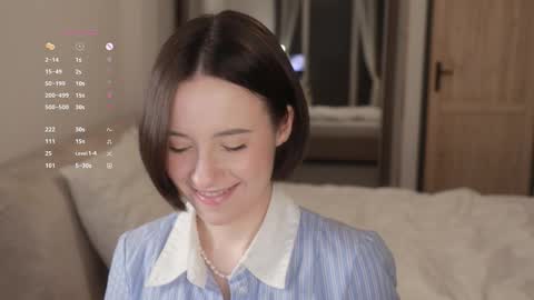 Snapshot of _female_essence_ chatting on February 27, 2026, 6:30 pm Essie online show from February 27, 2026, 6:30 pm