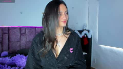 Gabby online show from December 15, 2024, 2:27 pm