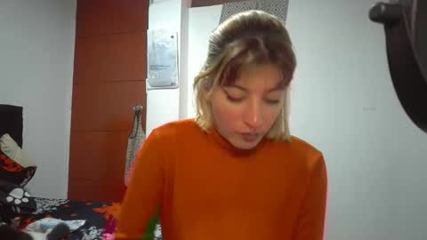 Snapshot of _genesid_dixton chatting on April 17, 2026, 6:22 pm Mia-foster online show from April 17, 2026, 6:22 pm
