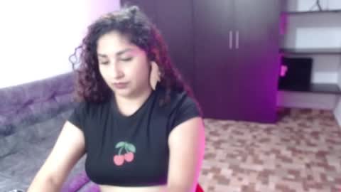 Gia Independent model online show from March 16, 2026, 11:42 pm