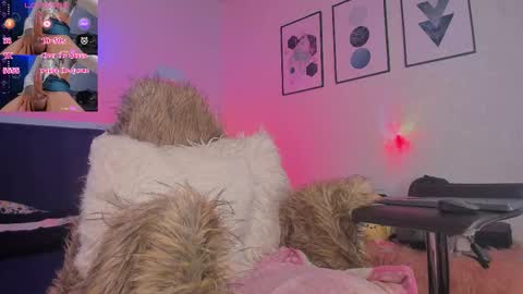 Snapshot of _giarose chatting on October 4, 2025, 9:02 pm Gia Rose online show from October 4, 2025, 9:02 pm