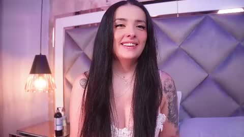 _giggy online show from June 22, 2026, 11:40 am