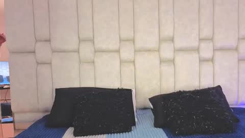 Snapshot of _gingercherry_ chatting on October 18, 2025, 4:37 am Ginger Cherry online show from October 18, 2025, 4:37 am