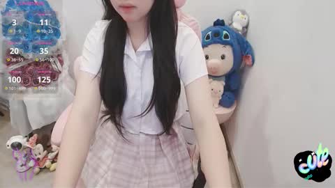 Snapshot of _girlcute_ chatting on September 28, 2025, 2:00 pm Anna online show from September 28, 2025, 2:00 pm