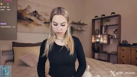 Rina online show from October 15, 2025, 11:49 pm