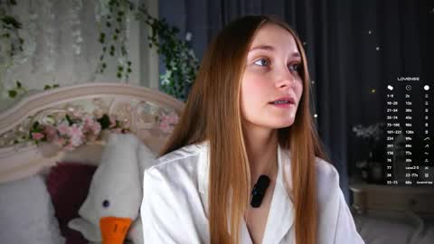 Milly online show from May 7, 2026, 2:28 am