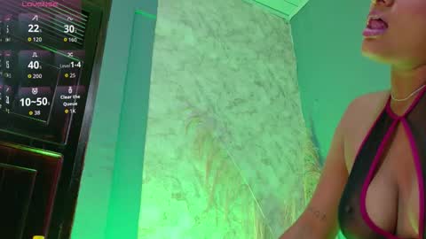 Snapshot of _gretta1 chatting on October 2, 2025, 7:54 pm Gretta online show from October 2, 2025, 7:54 pm