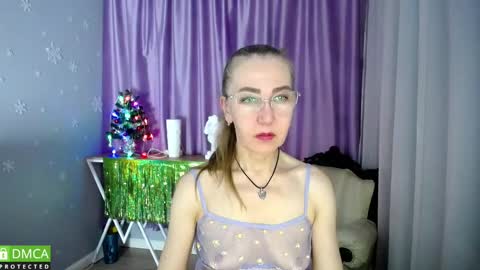 _greybunny_ online show from January 11, 2025, 11:34 am