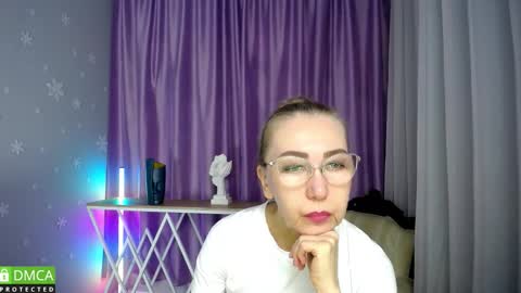 Snapshot of _greybunny_ chatting on September 24, 2025, 9:23 am _greybunny_ online show from September 24, 2025, 9:23 am