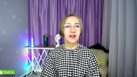 Snapshot of _greybunny_ chatting on October 7, 2025, 10:45 am _greybunny_ online show from October 7, 2025, 10:45 am