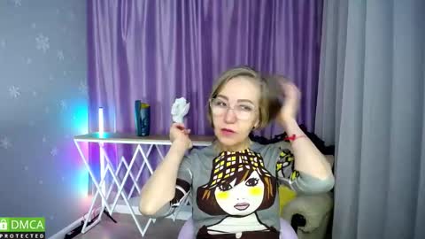 Snapshot of _greybunny_ chatting on October 26, 2025, 9:59 am _greybunny_ online show from October 26, 2025, 9:59 am