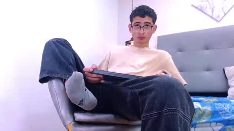 _gsus online show from September 14, 2025, 12:48 pm