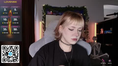 Snapshot of _gummybears_ chatting on April 6, 2026, 8:15 am Tori online show from April 6, 2026, 8:15 am