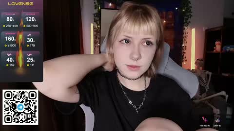 Snapshot of _gummybears_ chatting on April 12, 2026, 8:30 am Tori online show from April 12, 2026, 8:30 am