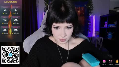 Snapshot of _gummybears_ chatting on April 17, 2026, 8:06 am Tori online show from April 17, 2026, 8:06 am