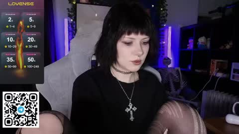 Snapshot of _gummybears_ chatting on May 18, 2026, 9:15 am Tori online show from May 18, 2026, 9:15 am