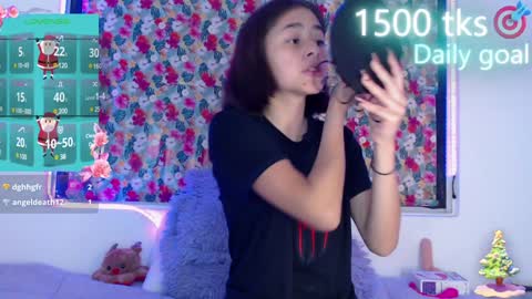 Snapshot of _gwen__ chatting on December 28, 2024, 6:06 am Gwen online show from December 28, 2024, 6:06 am