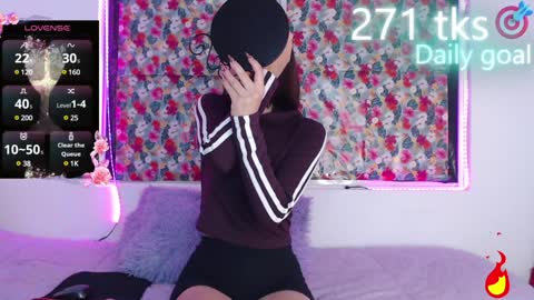 Snapshot of _gwen__ chatting on January 19, 2025, 4:44 am Gwen online show from January 19, 2025, 4:44 am