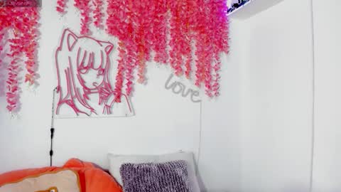 Snapshot of _hanna_sky chatting on October 15, 2025, 12:33 am Hanna Botero online show from October 15, 2025, 12:33 am