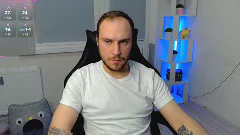 Hermann online show from February 26, 2025, 1:43 am