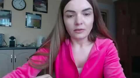 Snapshot of _hidden_frommymoom_ chatting on February 22, 2025, 11:57 am Criss4u online show from February 22, 2025, 11:57 am