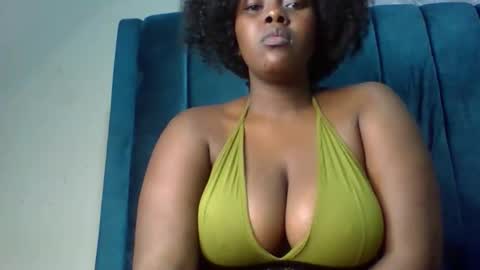 _honey_bloom online show from March 22, 2026, 8:56 pm