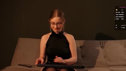 stefania stesha stef online show from February 5, 2026, 4:33 pm