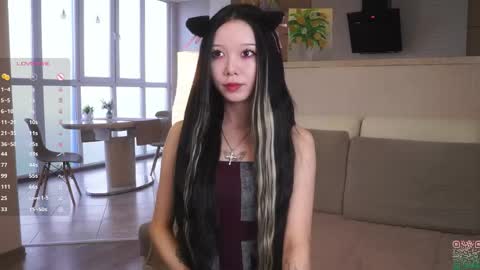 you Mia online show from June 7, 2026, 2:43 pm