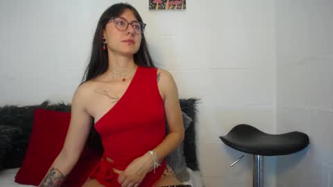 _ir1s_ online show from December 22, 2025, 2:08 am