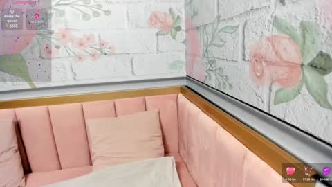 _iris_evans online show from February 4, 2025, 10:21 am