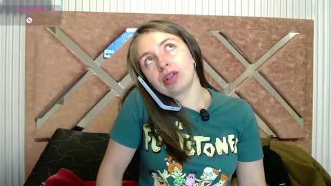 Snapshot of _isaabellaa chatting on May 11, 2026, 12:33 pm Isa online show from May 11, 2026, 12:33 pm