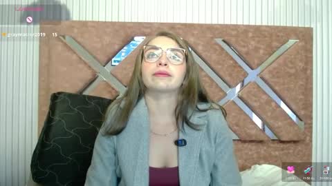 Snapshot of _isaabellaa chatting on June 4, 2026, 1:39 pm Isa online show from June 4, 2026, 1:39 pm