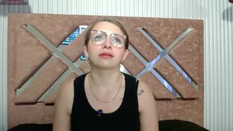 Snapshot of _isaabellaa chatting on June 22, 2026, 2:36 pm Isa online show from June 22, 2026, 2:36 pm