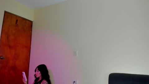 Isabella online show from October 23, 2025, 9:24 pm