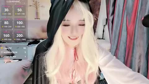 UU online show from November 8, 2025, 12:16 pm