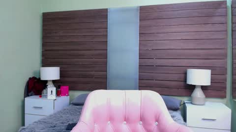 JADE  online show from March 18, 2026, 3:59 pm