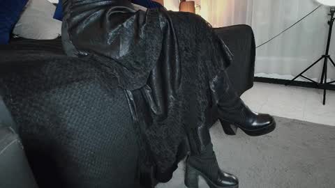 Miss Jade online show from February 25, 2026, 11:31 am