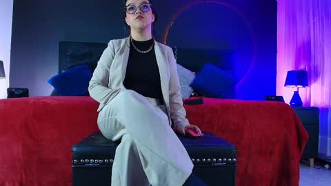 Miss Jade online show from May 11, 2026, 11:38 am