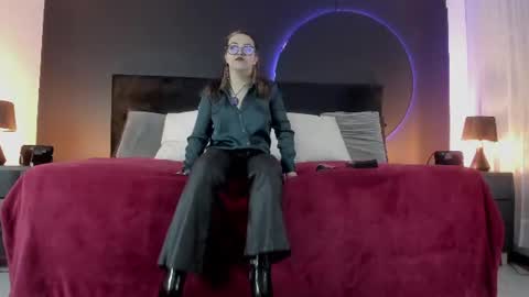 Miss Jade online show from June 16, 2026, 11:46 am
