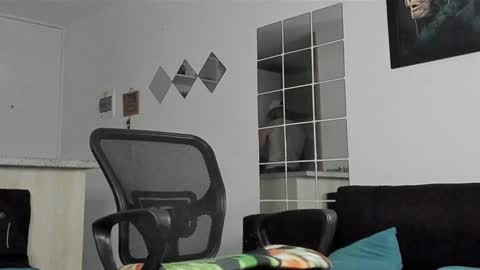 Snapshot of _jamesleandros chatting on January 30, 2025, 11:02 pm jeison online show from January 30, 2025, 11:02 pm