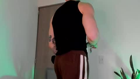 Snapshot of _jamesleandros chatting on February 25, 2026, 5:17 am jeison online show from February 25, 2026, 5:17 am